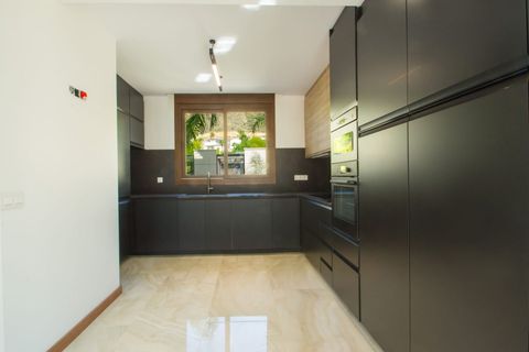 Villa i Finestrat, Alicante, Finestrat - € 850.000 | Ref: CVSC850 - foto 13