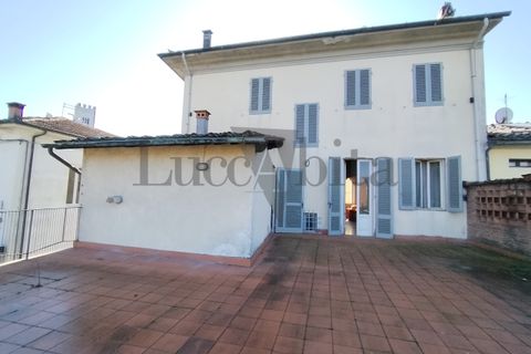 Villa i Porcari, Lucca, Porcari - € 460.000 | Ref: A3271 - foto 1
