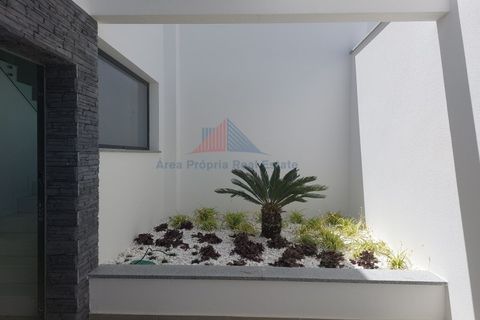 Villa i Alcabideche, Lisbon, Alcabideche - € 2.150.000 | Ref: 2023-28 - foto 17