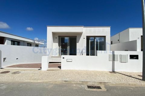 Villa i Caldas da Rainha, Leiria, Caldas da Rainha - € 537.000 | Ref: 4054 - foto 1