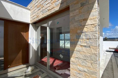 Villa i Caldas da Rainha, Leiria, Caldas da Rainha - € 537.000 | Ref: 4054 - foto 3