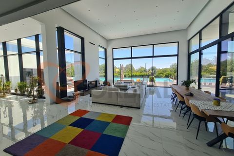 Villa i Estoi, Faro, Estoi - € 2.990.000 | Ref: 4395 - foto 2