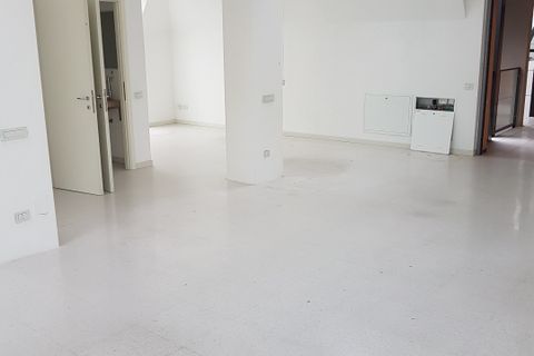 L'establiment comercial a Lodi, Lodi, Lodi - € 800/mes | Ref: MRE1134AF - foto 3