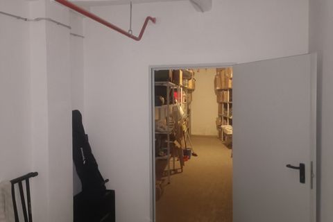 Garage i Genoa, Genoa, Genoa - € 93.000 | Ref: 28142 - foto 6