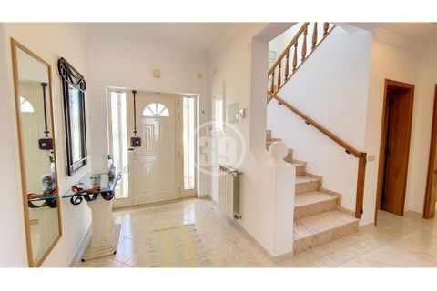 Villa en Albufeira, Faro, Albufeira - € 1.098.000 | Ref: V4-005 - photo 8