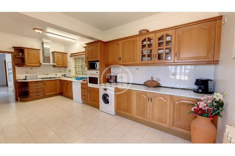 Villa en Albufeira, Faro, Albufeira - € 1.098.000 | Ref: V4-005 - photo 10