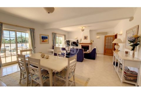 Villa en Albufeira, Faro, Albufeira - € 1.098.000 | Ref: V4-005 - photo 13
