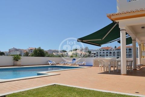 Villa en Albufeira, Faro, Albufeira - € 1.098.000 | Ref: V4-005 - photo 17