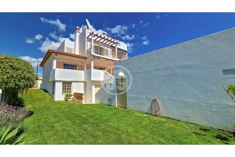 Villa en Albufeira, Faro, Albufeira - € 1.098.000 | Ref: V4-005 - photo 47