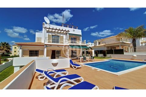 Villa en Albufeira, Faro, Albufeira - € 1.098.000 | Ref: V4-005 - photo 48