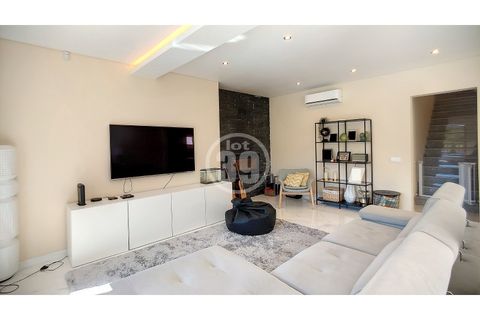 Villa a Albufeira, Faro, Albufeira - € 1.300.000 | Ref: V5-002 - foto 14