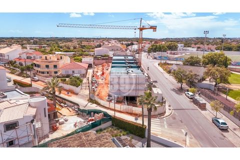 Villa a Almancil, Faro, Almancil - € 1.150.000 | Ref: V3-013 - foto 18
