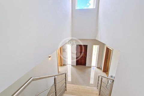 Villa i Albufeira, Faro, Albufeira - € 2.200.000 | Ref: V4-008 - foto 23