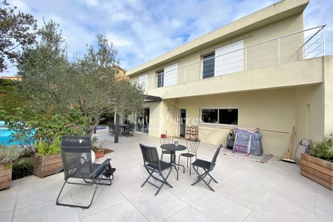 Villa i Nimes, Gard, Nimes - € 699.000 | Ref: 1808 - foto 12