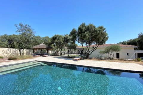 Villa i Nimes, Gard, Nimes - € 620.000 | Ref: 1785 - foto 1