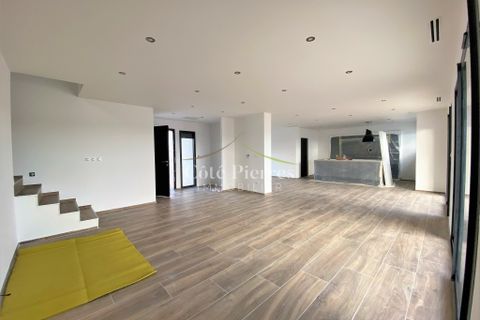 Villa i Nimes, Gard, Nimes - € 577.000 | Ref: 1916 - foto 4
