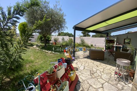 Villa i Nimes, Gard, Nimes - € 321.000 | Ref: 2030 - foto 1