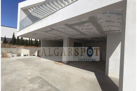 Villa i Guia, Faro, Guia - € 1.950.000 | Ref: HAB-S04-T - foto 4