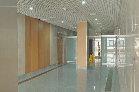 L'establiment comercial a Carnaxide, Lisbon, Carnaxide - € 3.890/mes | Ref: 1_1B - foto 6