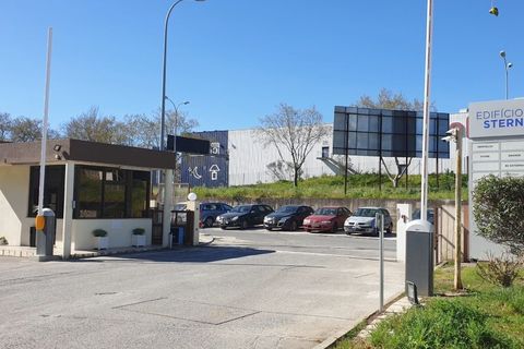L'establiment comercial a Amadora, Lisbon, Amadora - € 4.631/mes | Ref: 4_1D - foto 6