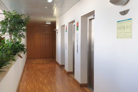 L'establiment comercial a Amadora, Lisbon, Amadora - € 4.631/mes | Ref: 4_1D - foto 12