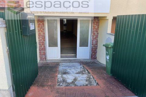 Erhvervsejendom i Corroios, Setubal, Corroios - € 135.000 | Ref: 3613/JR - foto 4