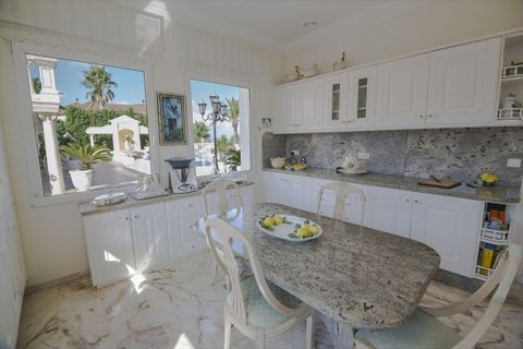 Villa i Denia, Alicante, Denia - € 1.850.000 | Ref: L00301 - foto 19