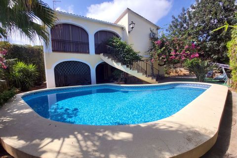 Villa i Denia, Alicante, Denia - € 700.000 | Ref: L001565 - foto 2