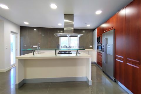 Villa i Sintra, Lisbon, Sintra - € 1.450.000 | Ref: UH011369 - foto 20