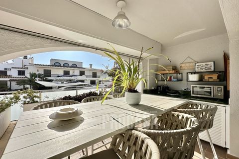 Villa i Empuriabrava, Gerona, Empuriabrava - € 1.750.000 | Ref: 3015 - foto 7