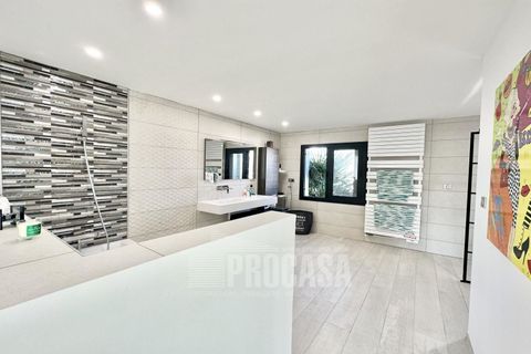 Villa i Empuriabrava, Gerona, Empuriabrava - € 1.750.000 | Ref: 3015 - foto 36