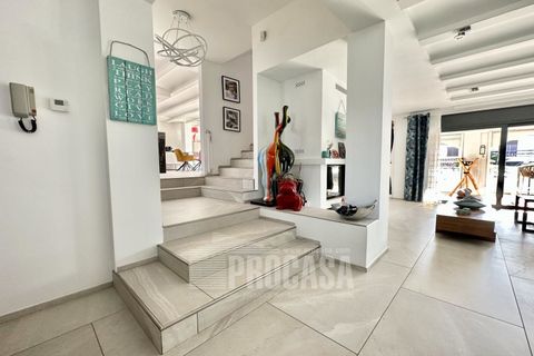 Villa i Empuriabrava, Gerona, Empuriabrava - € 1.750.000 | Ref: 3015 - foto 37