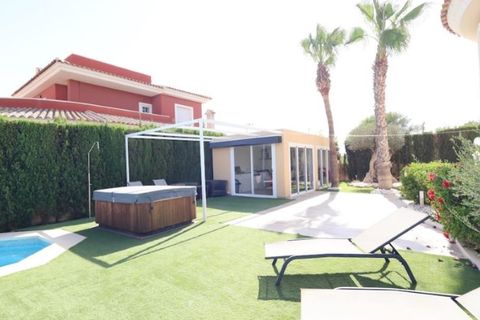 Villa a Rojales, Alicante, Rojales - € 860.000 | Ref: MLSC3171451 - foto 30