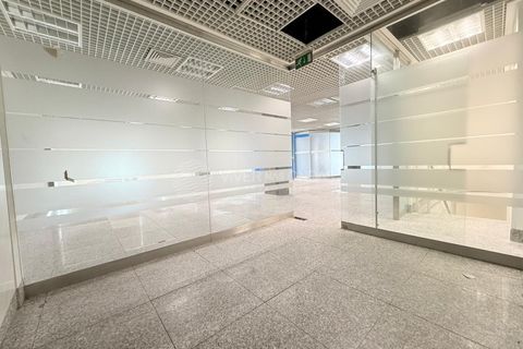 Erhvervsejendom i Odivelas, Lisbon, Odivelas - € 395.000 | Ref: VO-90842 - foto 13