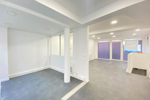 Erhvervsejendom i Clichy, Hauts-de-Seine, Clichy - € 315.000 | Ref: 8HBR-S4G-A6D - foto 2