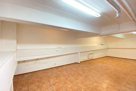 Erhvervsejendom i Clichy, Hauts-de-Seine, Clichy - € 315.000 | Ref: 8HBR-S4G-A6D - foto 6