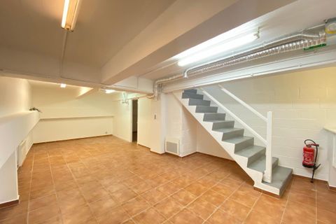 Erhvervsejendom i Clichy, Hauts-de-Seine, Clichy - € 315.000 | Ref: 8HBR-S4G-A6D - foto 8
