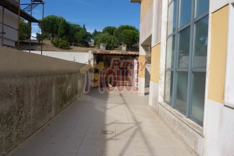 Villa i Amadora, Lisbon, Amadora - € 600.000 | Ref: 41135 - foto 7