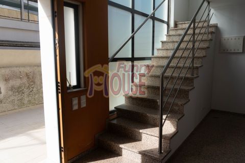 Villa i Amadora, Lisbon, Amadora - € 600.000 | Ref: 41135 - foto 8