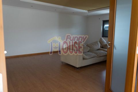Villa i Amadora, Lisbon, Amadora - € 600.000 | Ref: 41135 - foto 11