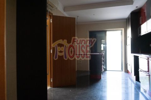 Villa i Amadora, Lisbon, Amadora - € 600.000 | Ref: 41135 - foto 16