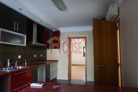 Villa i Amadora, Lisbon, Amadora - € 600.000 | Ref: 41135 - foto 18
