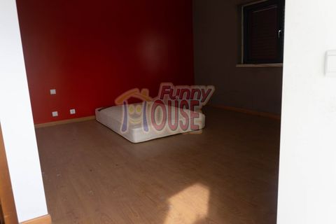 Villa i Amadora, Lisbon, Amadora - € 600.000 | Ref: 41135 - foto 34