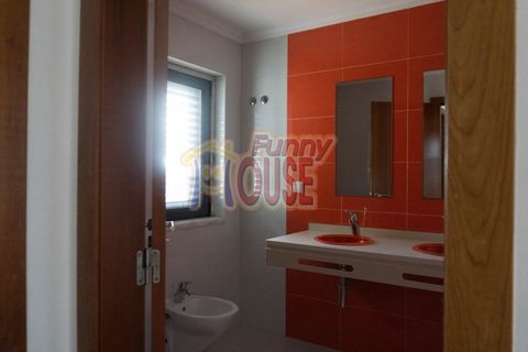 Villa i Amadora, Lisbon, Amadora - € 600.000 | Ref: 41135 - foto 46