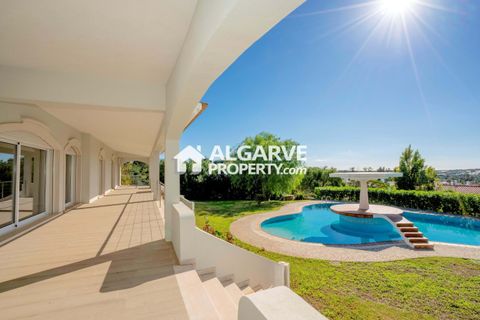 Villa i Tavira, Faro, Tavira - € 1.495.000 | Ref: V237578N - foto 1
