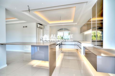 Villa i Tavira, Faro, Tavira - € 1.495.000 | Ref: V237578N - foto 3