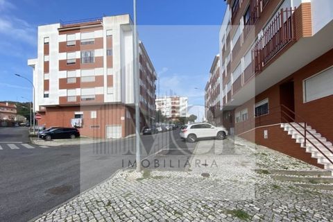 Helårsgrund i Amadora, Lisbon, Amadora - € 95.000 | Ref: MCI-0030 - foto 6