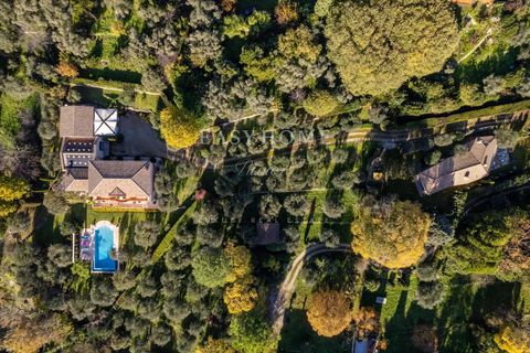 Landejendom i Grasse, Alpes-Maritimes, Grasse - € 2.330.000 | Ref: 85473066 - foto 1