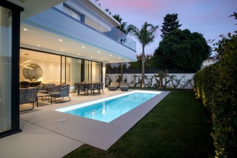 Villa a Marbella, Malaga, Marbella - € 3.500.000 | Ref: DPIe3183 - foto 17