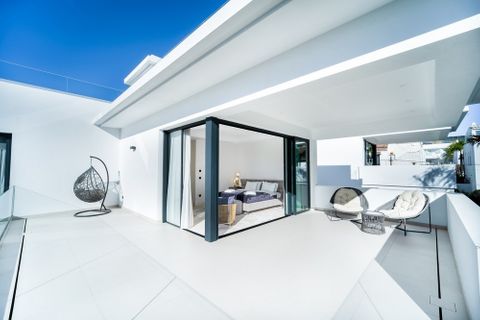 Villa a Marbella, Malaga, Marbella - € 3.500.000 | Ref: DPIe3183 - foto 33
